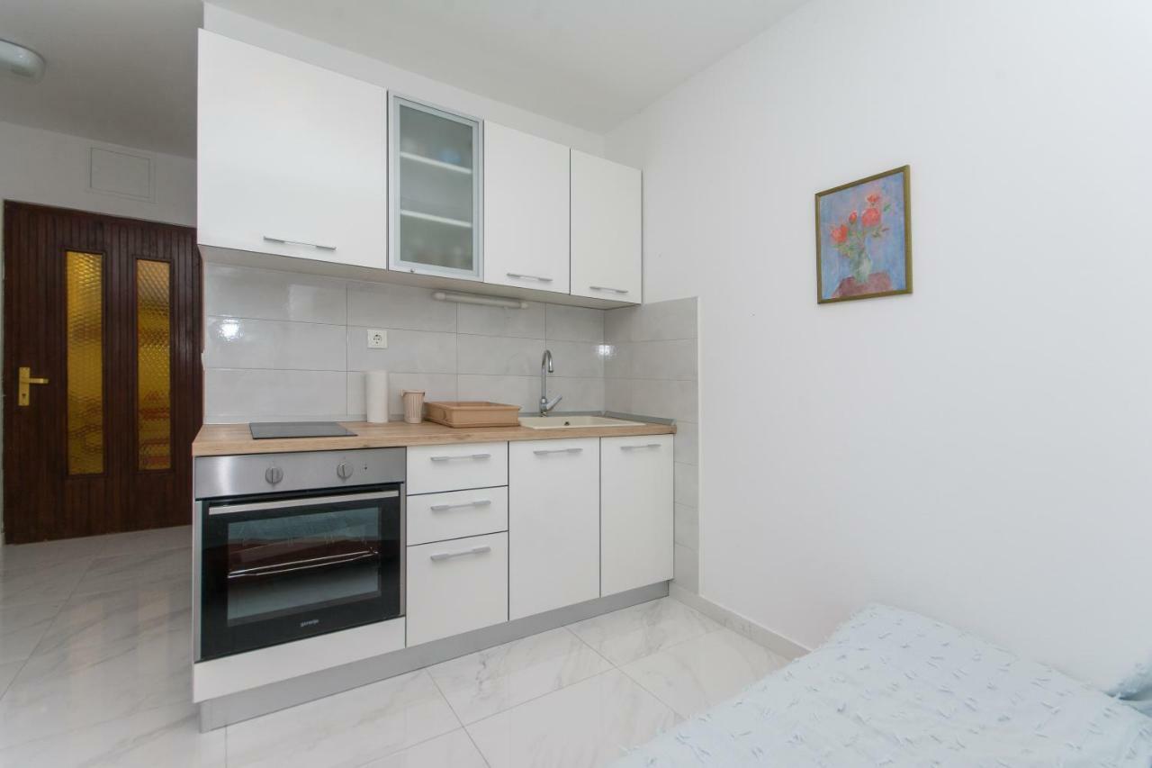 Ratak House Apartment