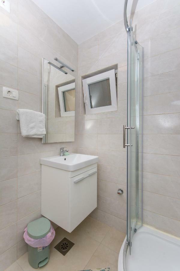 Apartment Ratak House Prizba